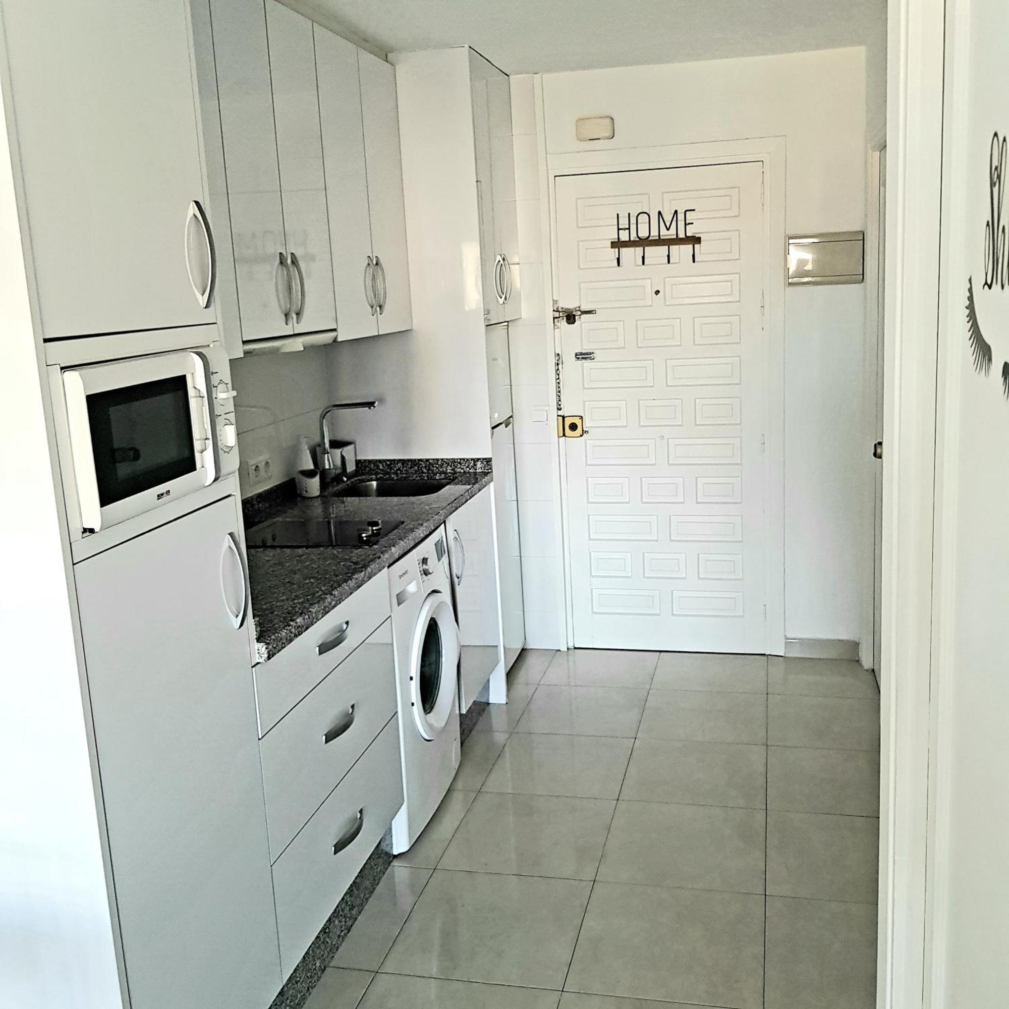בנאלמדנה Appartment Totally Upgraded At Benal Beach מראה חיצוני תמונה